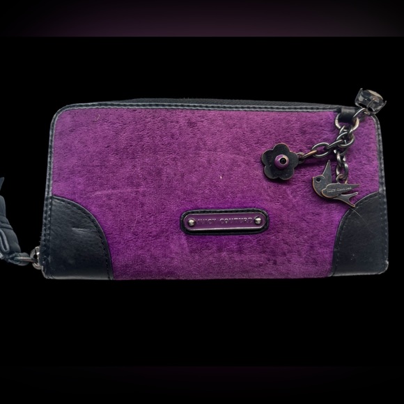 jucy couture Handbags - Juicy Couture Women's Small Zip Around Wallet in purple velour Y2K